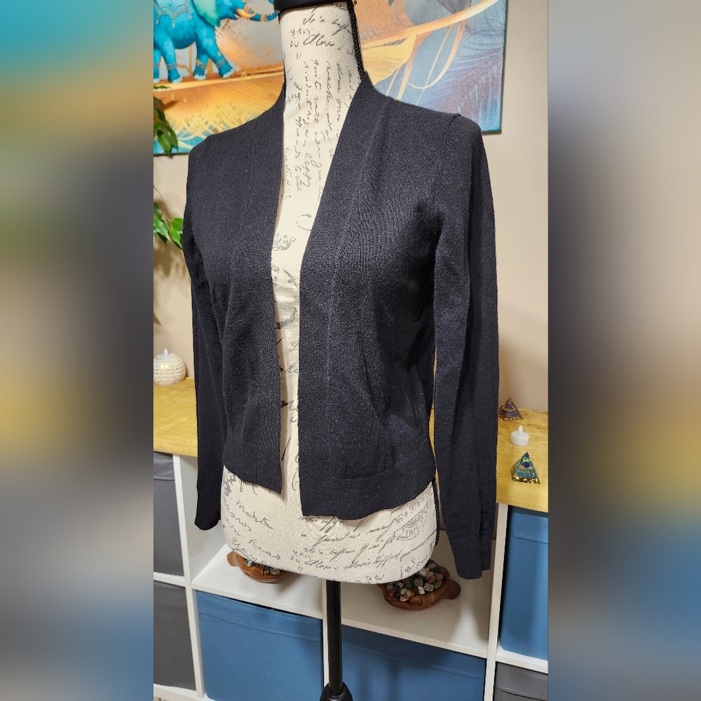 Banana Republic Small Solid Black Feather Touch Cropped Open Cardigan Topper